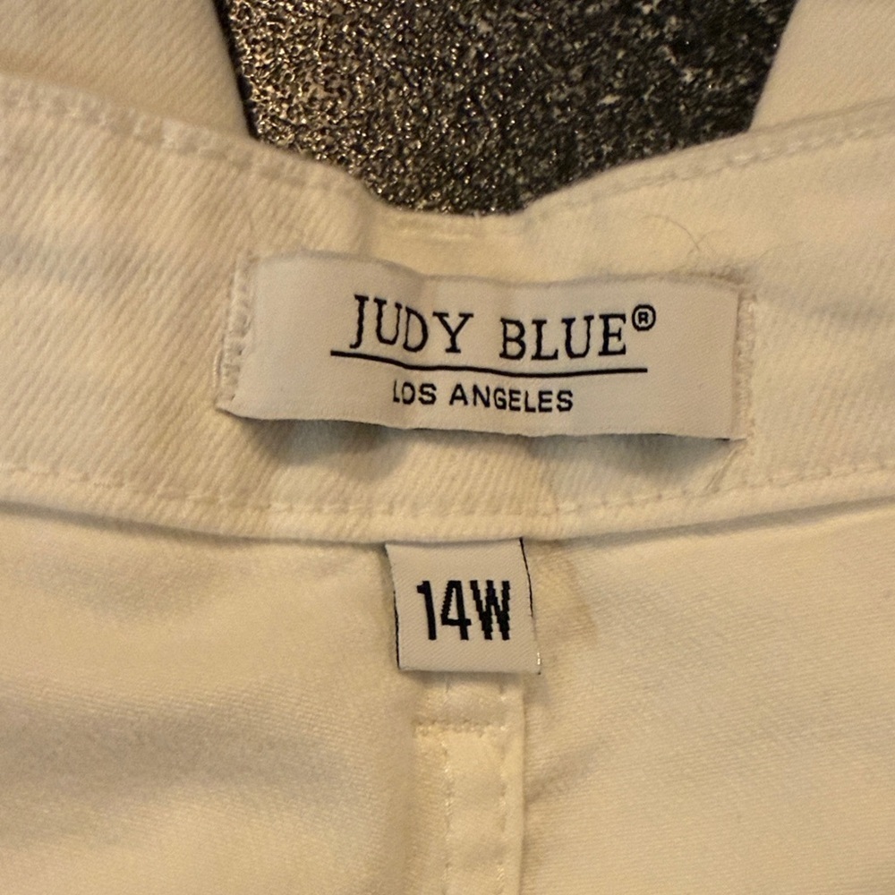 Judy Blue White Women's Jeans - 14W - Picture 2 of 10